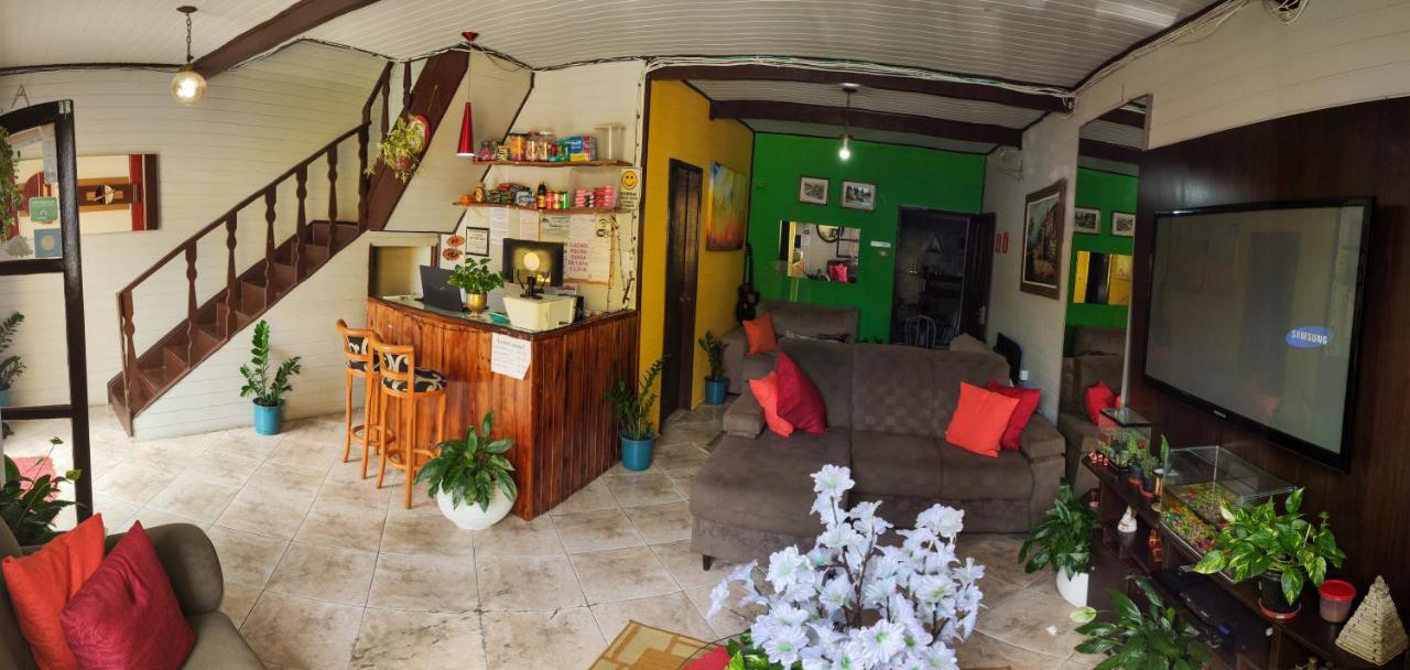 Pousada Alojaki Hostel Praia Grande  Luaran gambar